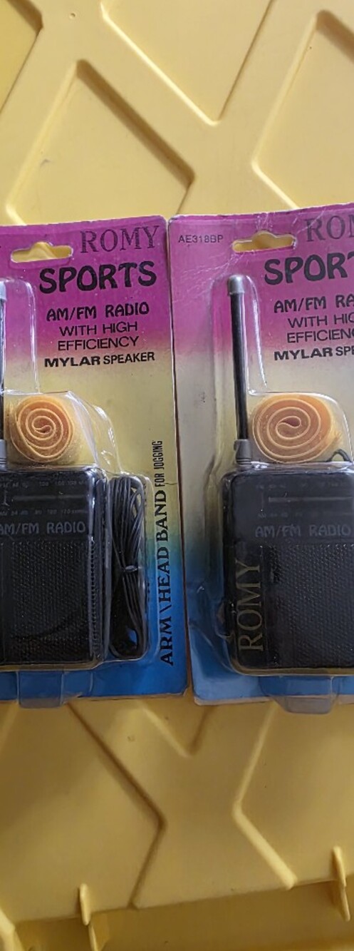 Romy Sports AM/FM Pocket Radio